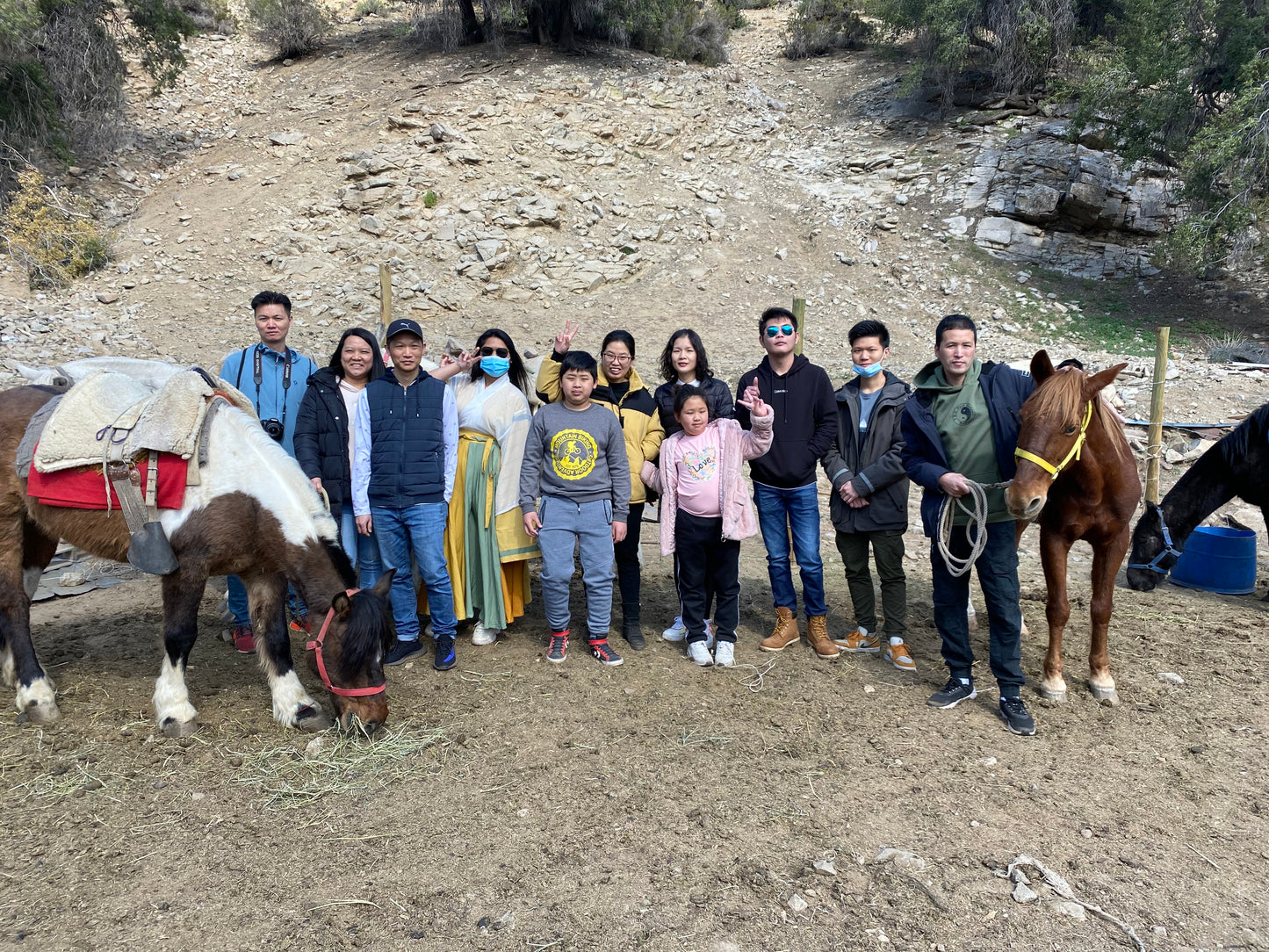 Feel the Magic of the El Yeso River: 3-Hour Horseback Ride, Relaxation and Unforgettable Adventures in Nature.